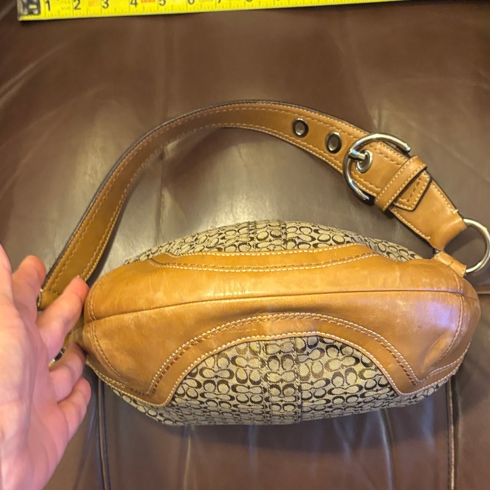 Coach Tan and Brown Small C Y2K Hobo Shoulder Bag Vintage F10924 - Picture 6 of 16